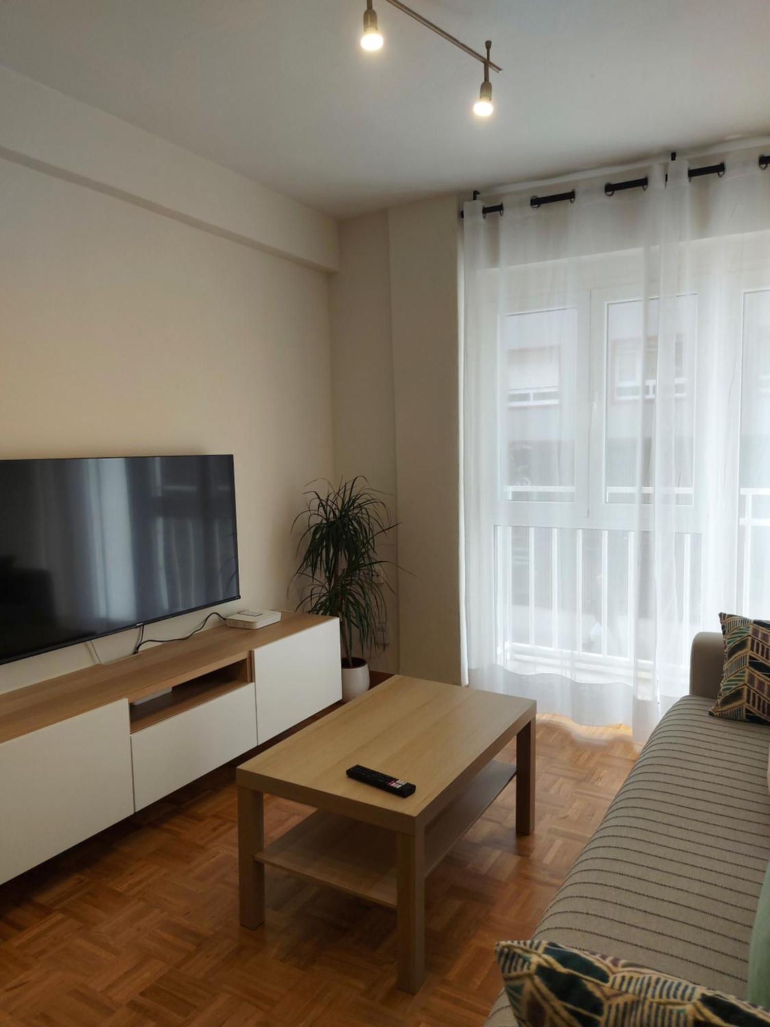 Apartamento Gijon Arena, Con Aparcamiento Екстер'єр фото